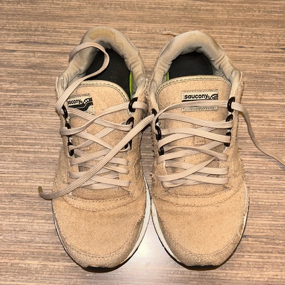 Women’s Saucony Jazz sneakers size 7.5 - Picture 1 of 3